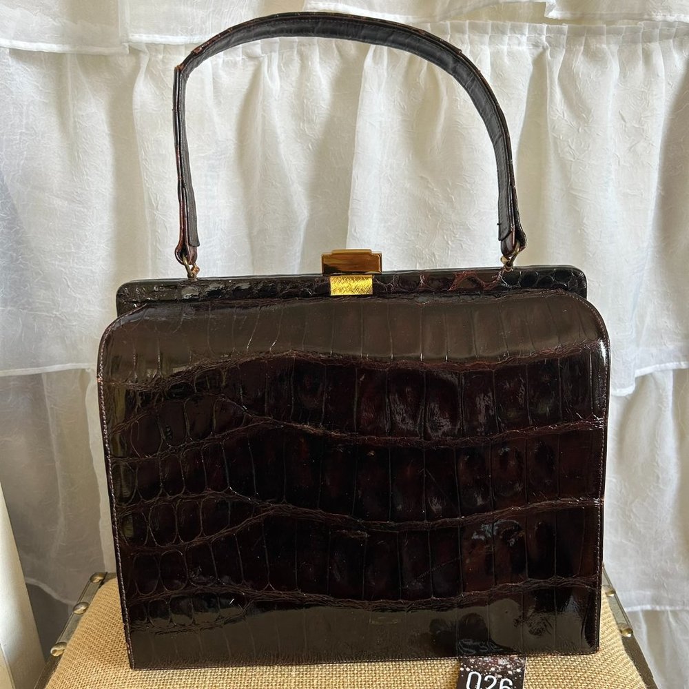 Genuine Alligator Vintage Handbag with Push Clasp